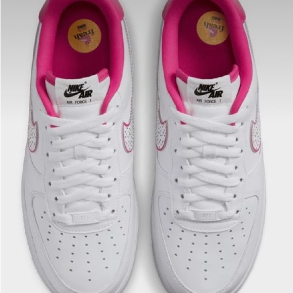 🆕 NIKE Air Force 1 ‘07 LX 2023 WMNS Low Cut White/White-Pink Dragon Fruit In 📦 - Picture 1 of 15